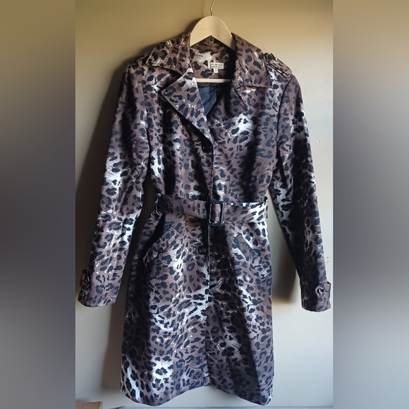 JULIE MITCHELL COAT - Picture 2 of 4